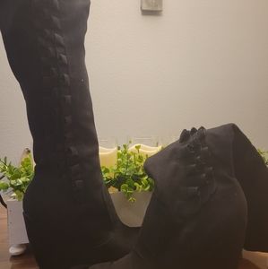 Black Knee high boots. Size 8.5.